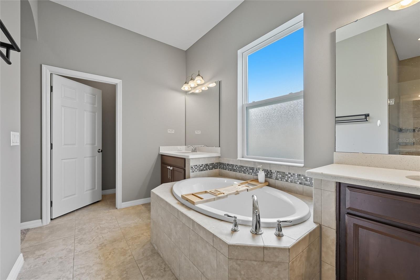 Image 19 of 51 For 2220 Pearl Cider Street