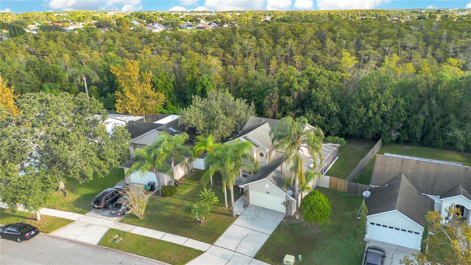 Image 32 of 37 For 11985 Blackheath Circle