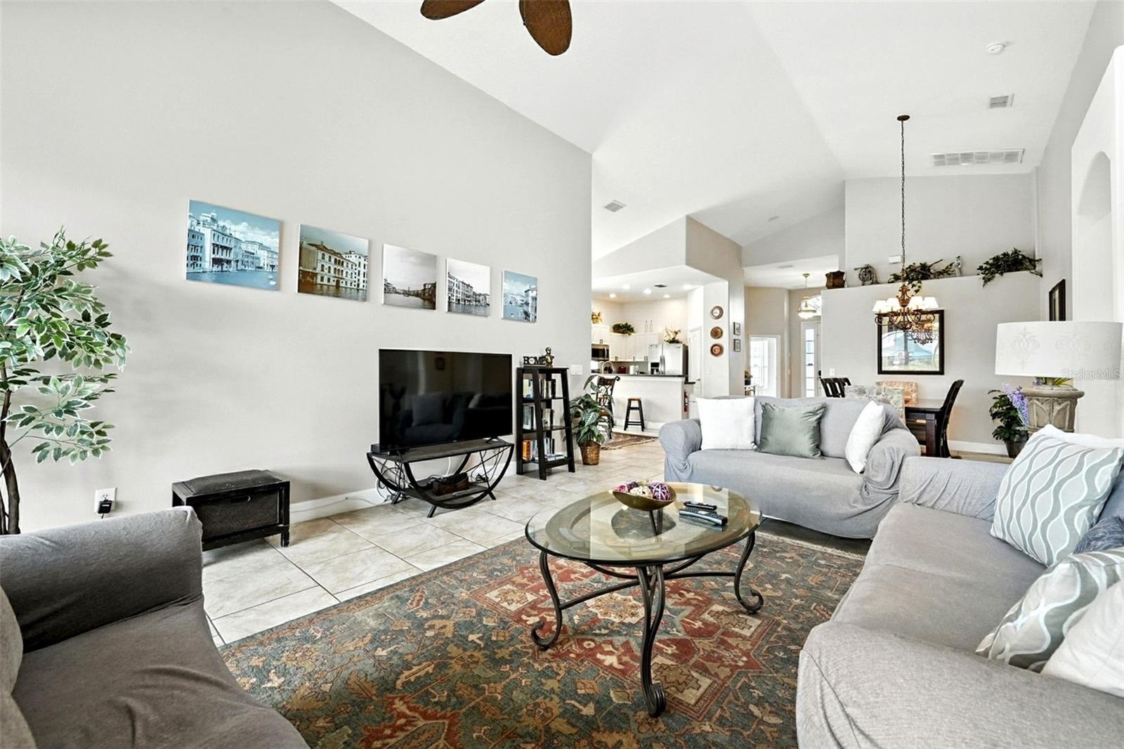Image 16 of 56 For 641 Tuscan Hills Boulevard