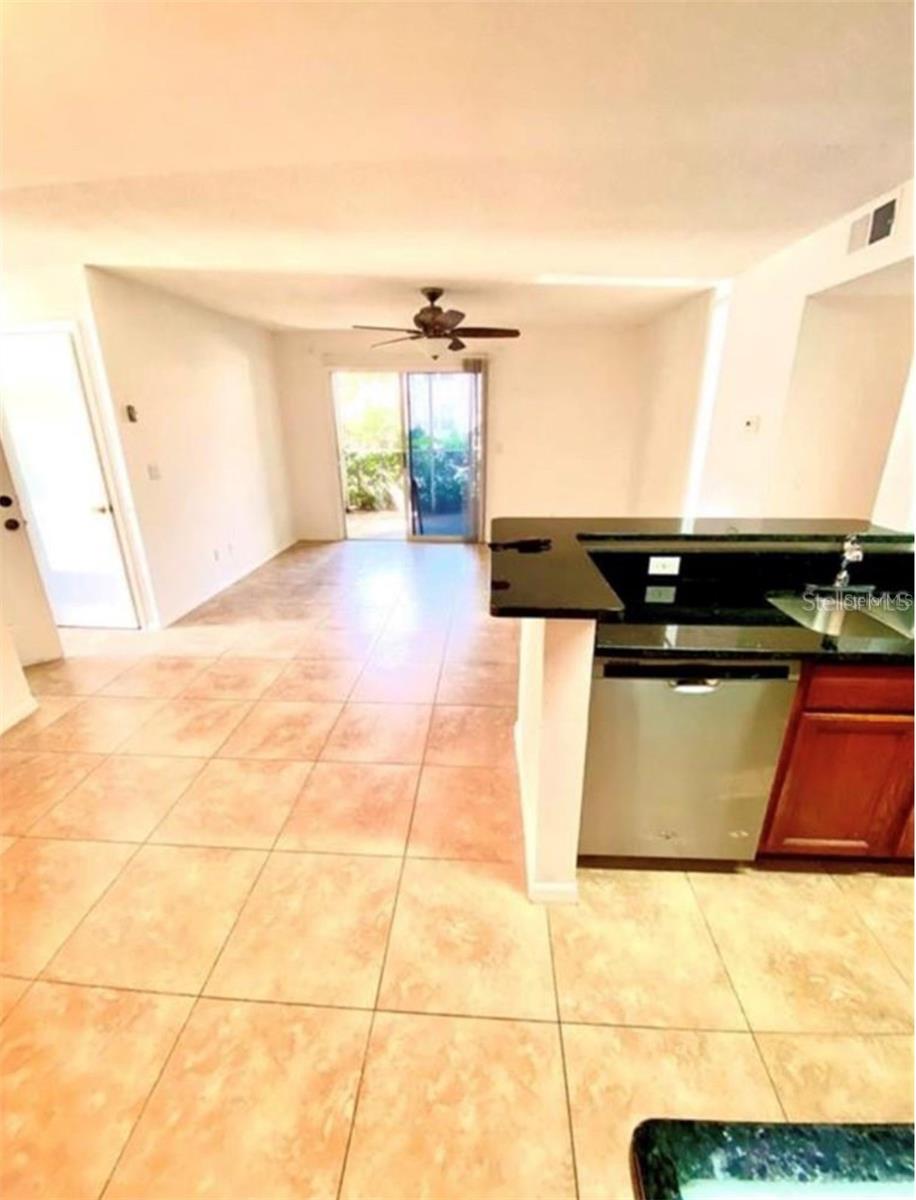 Image 5 of 11 For 6076 Westgate Drive 104