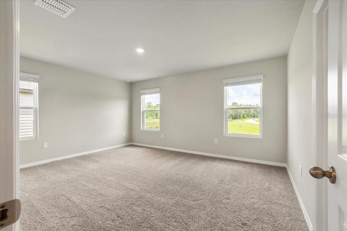 Image 18 of 35 For 726 Legacy Drive