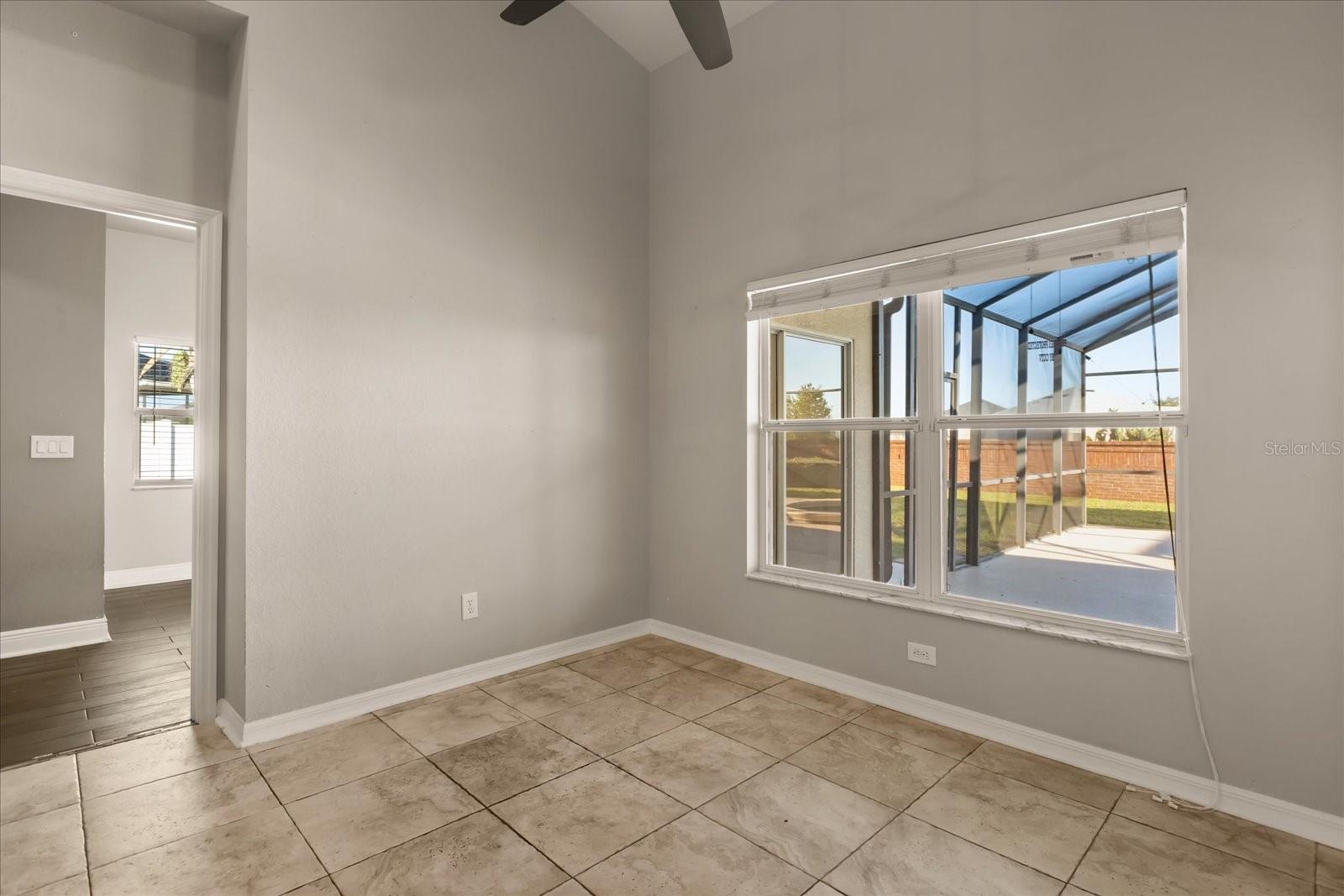 Image 11 of 38 For 124 Burford Circle