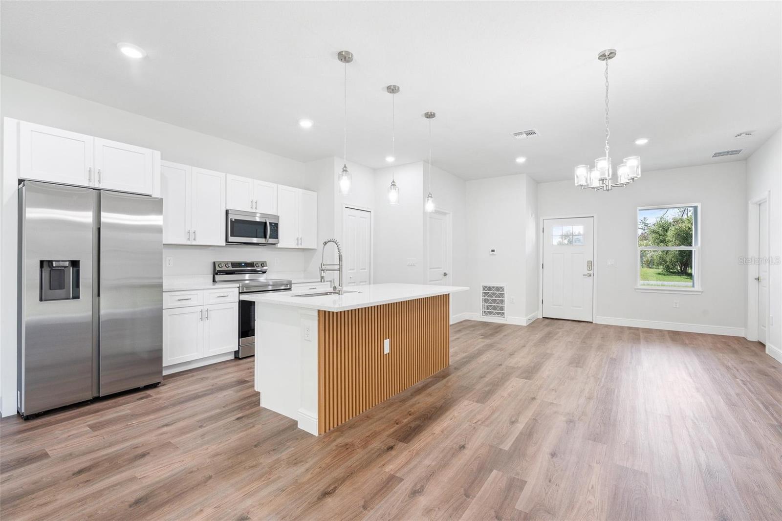 Image 3 of 47 For 4401 Sw 168 Lane