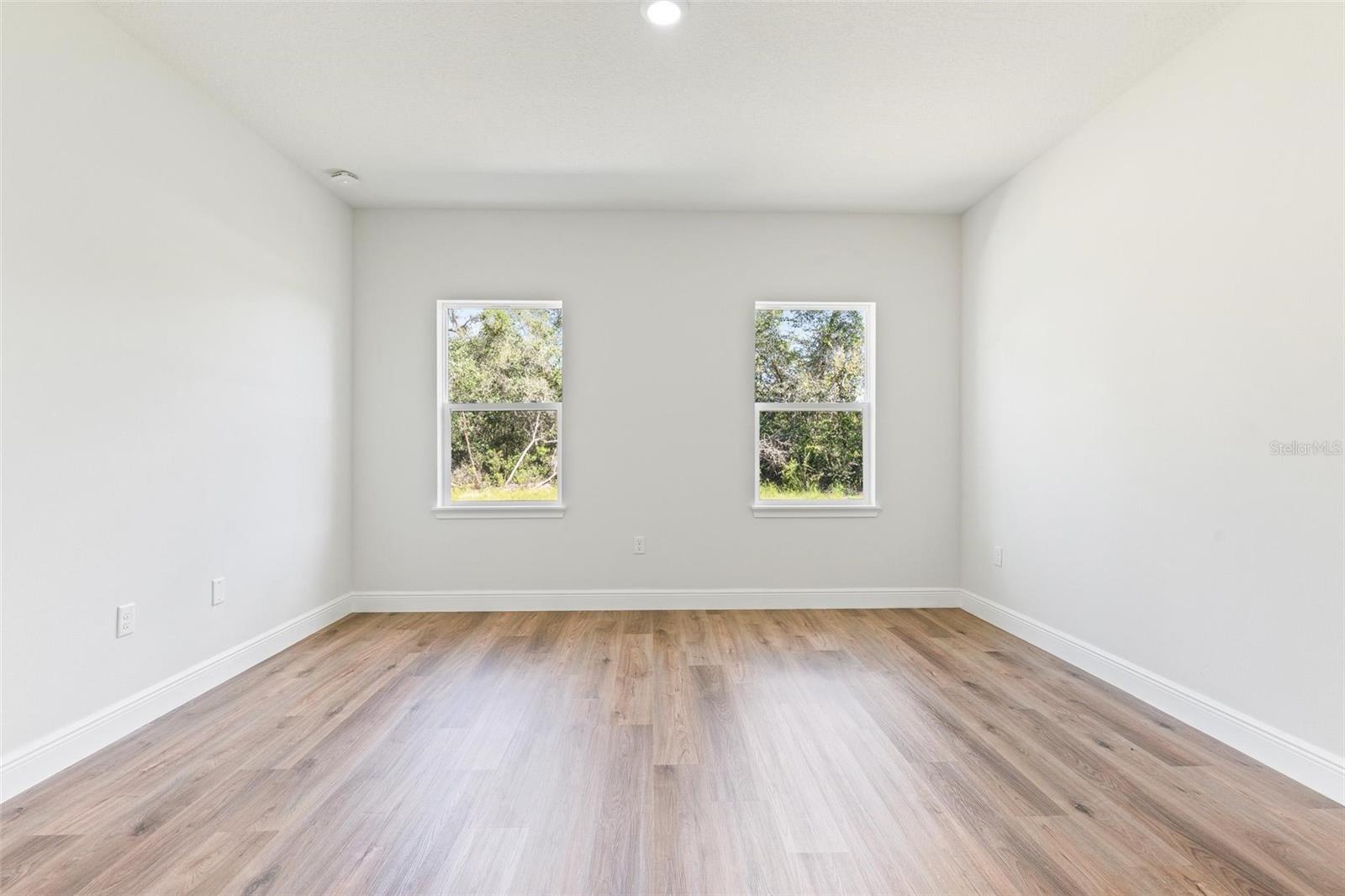Image 39 of 47 For 4401 Sw 168 Lane