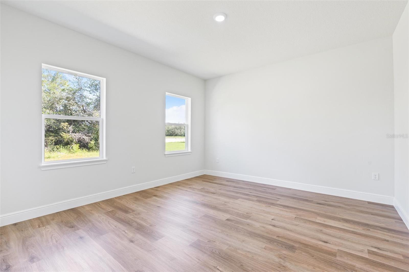 Image 41 of 47 For 4401 Sw 168 Lane
