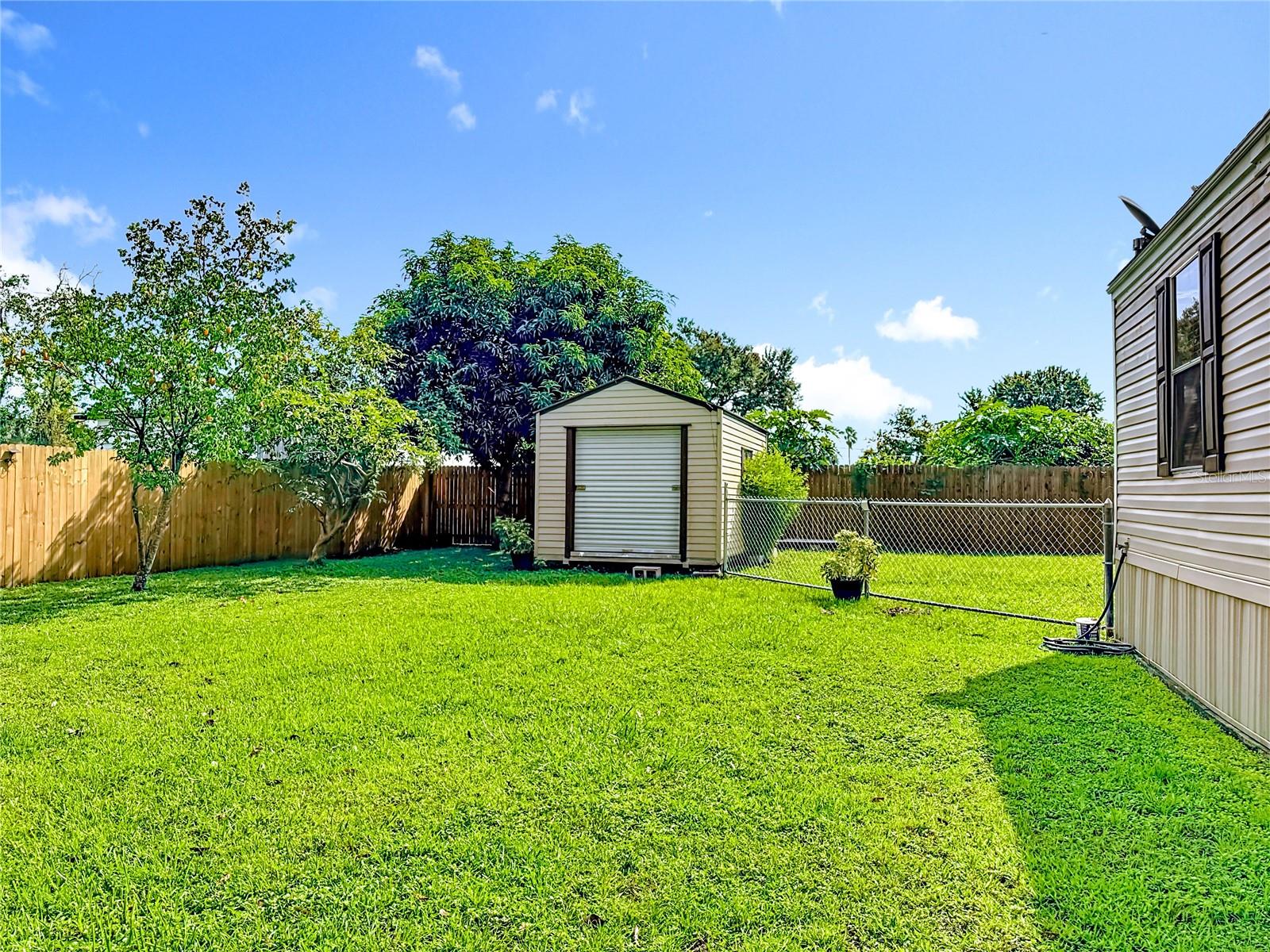 Image 4 of 76 For 1059 Greenskeep Drive