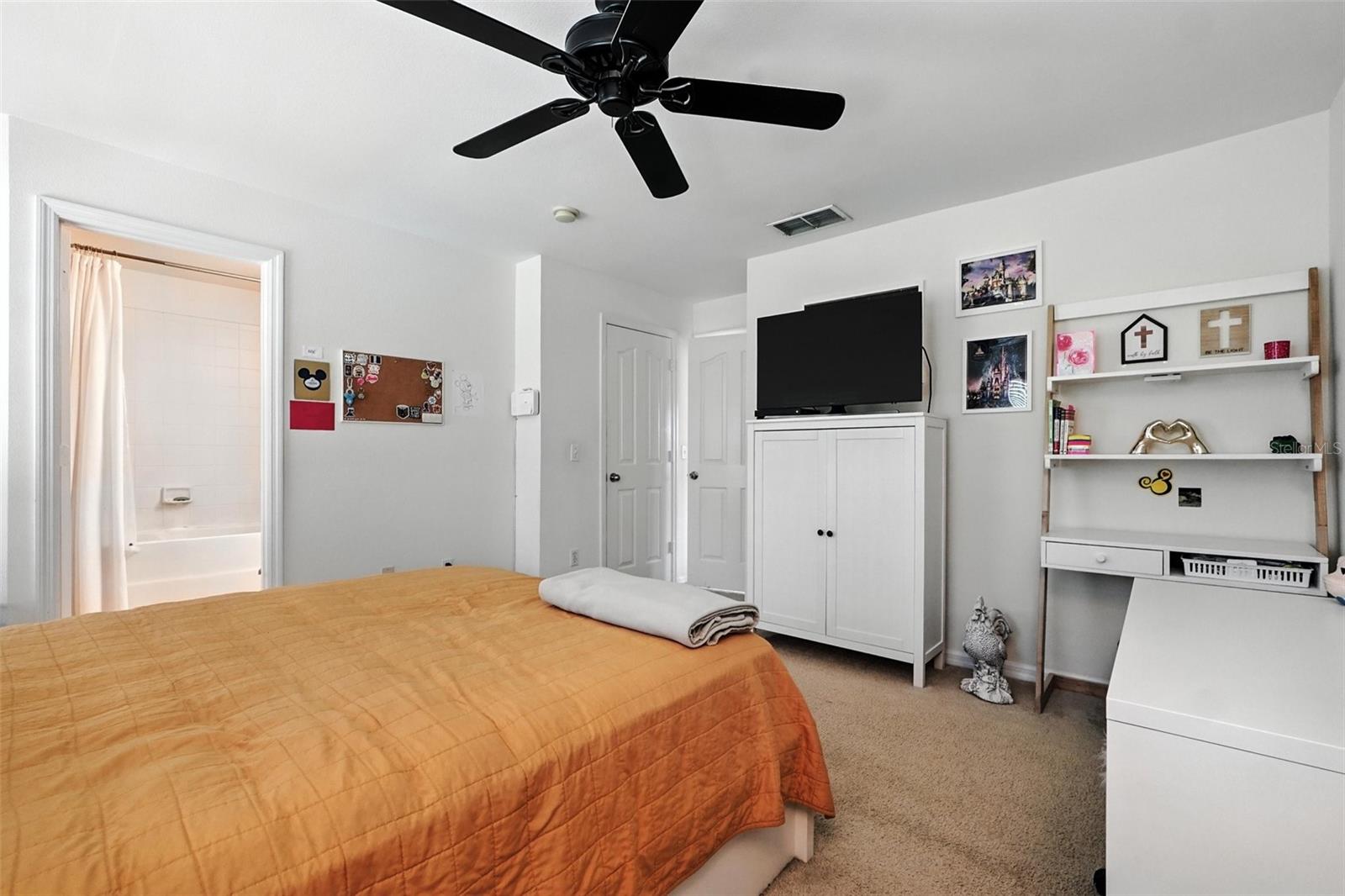 Image 20 of 35 For 742 Centervale Drive 742