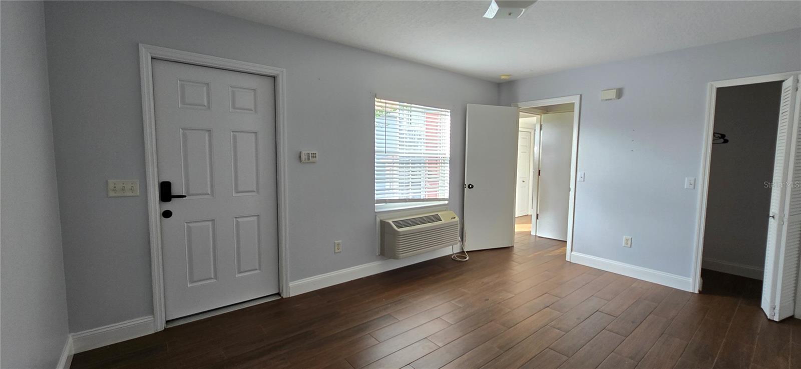 Image 20 of 20 For 372 Caribbean Drive
