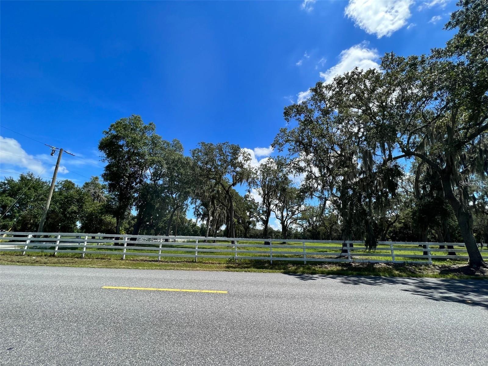 Image 2 of 10 For Simmons Road