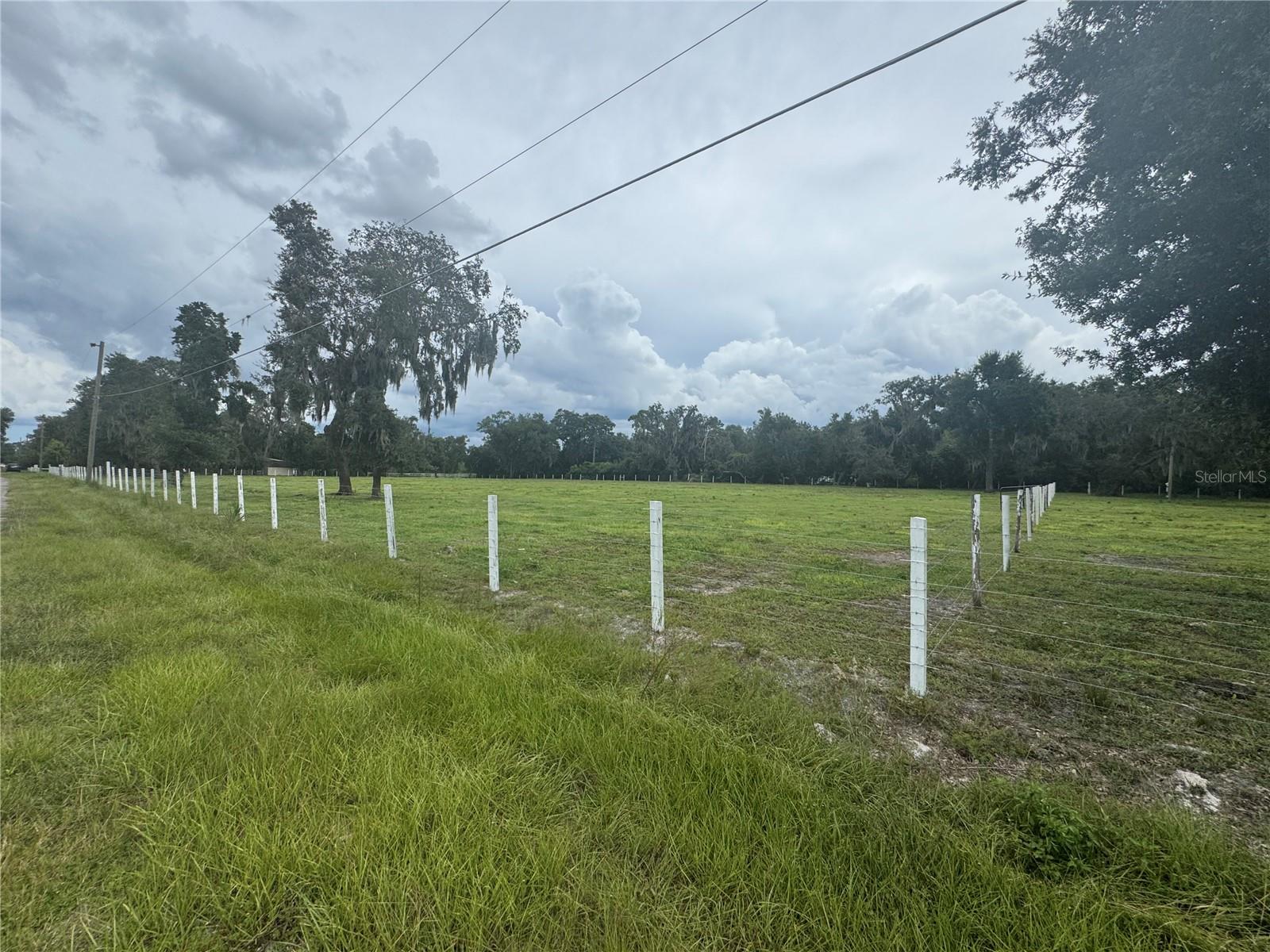 Image 8 of 10 For Simmons Road