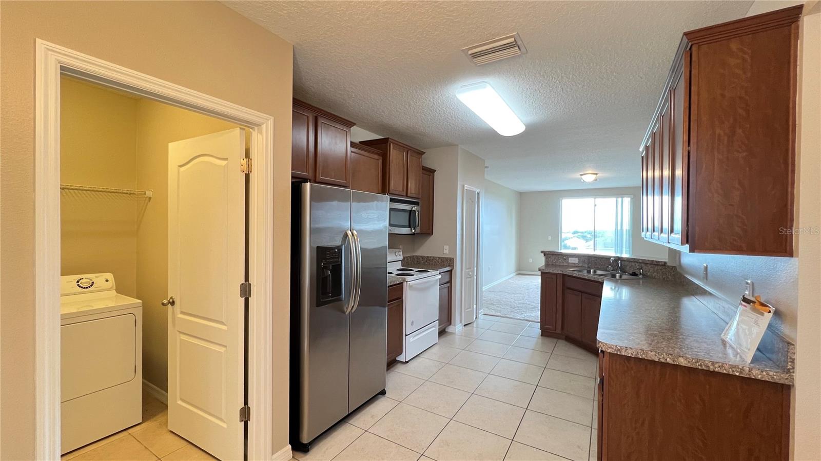 Image 10 of 37 For 9002 Orange Blossom Loop