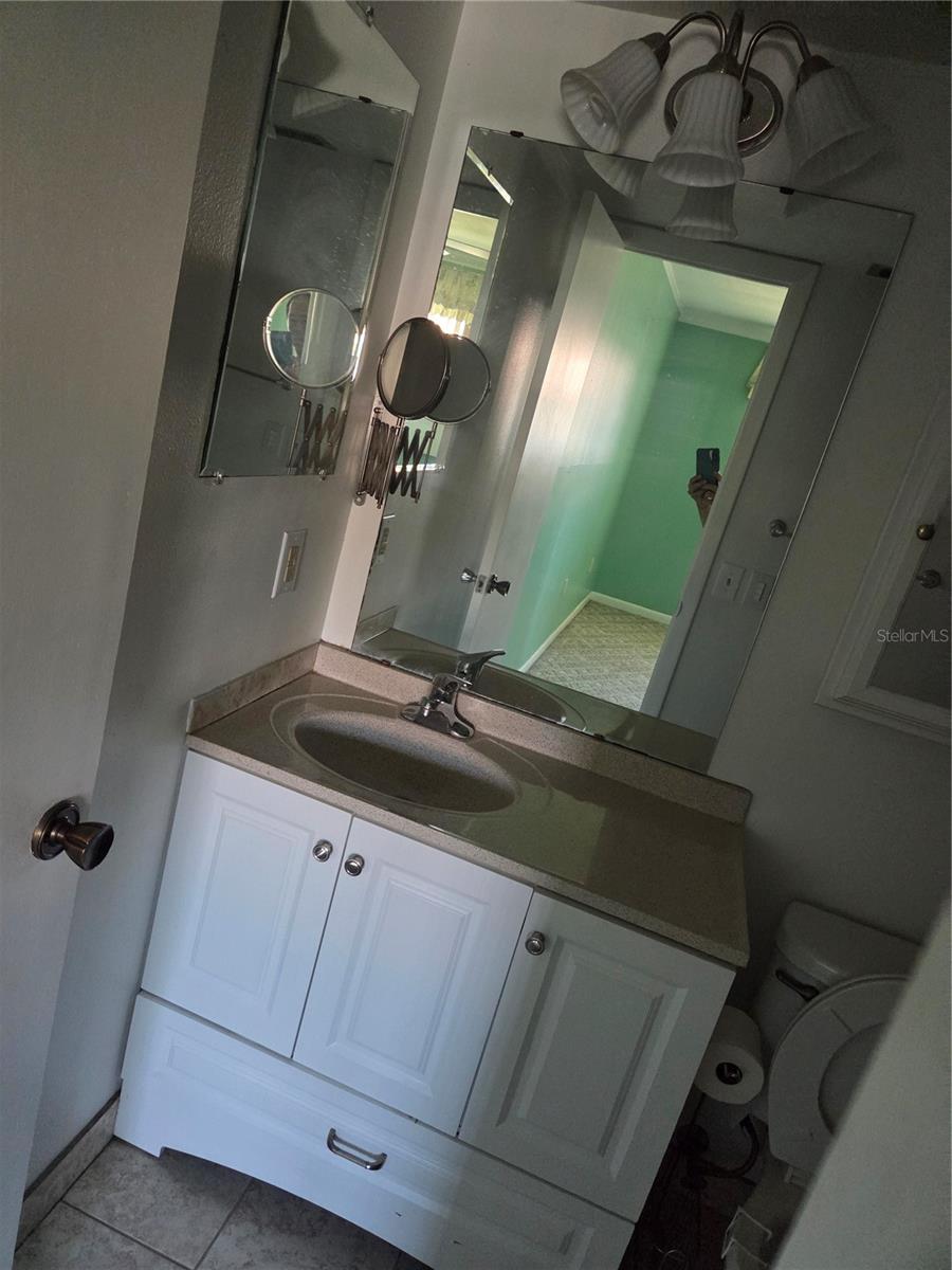 Image 10 of 20 For 4726 Avon Court 4726