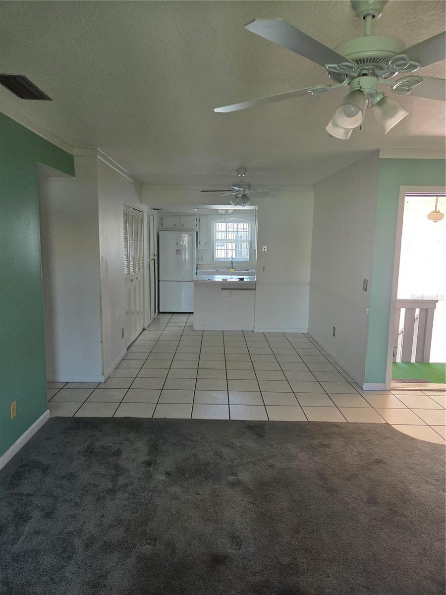 Image 6 of 20 For 4726 Avon Court 4726