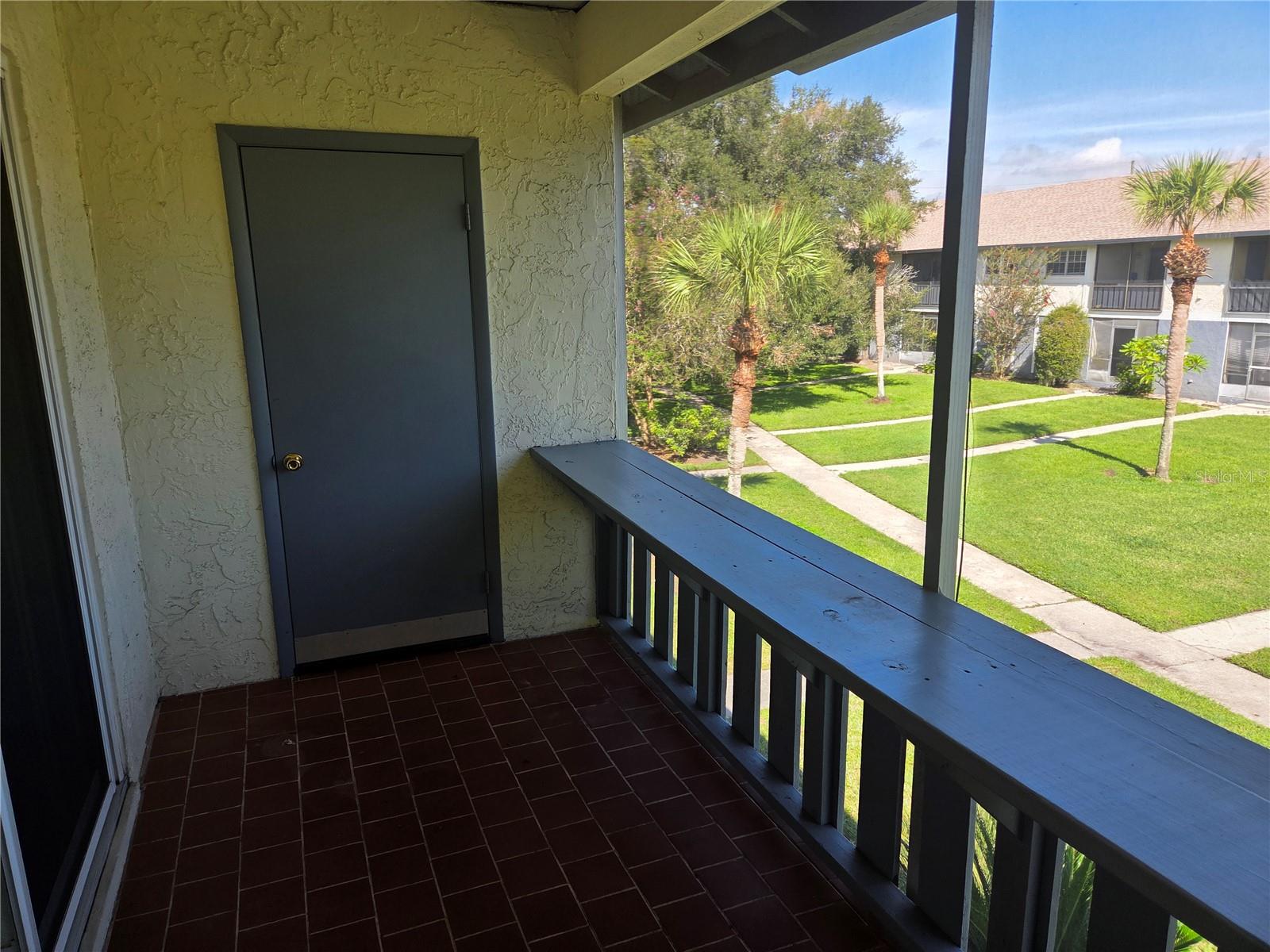 Image 8 of 20 For 4726 Avon Court 4726