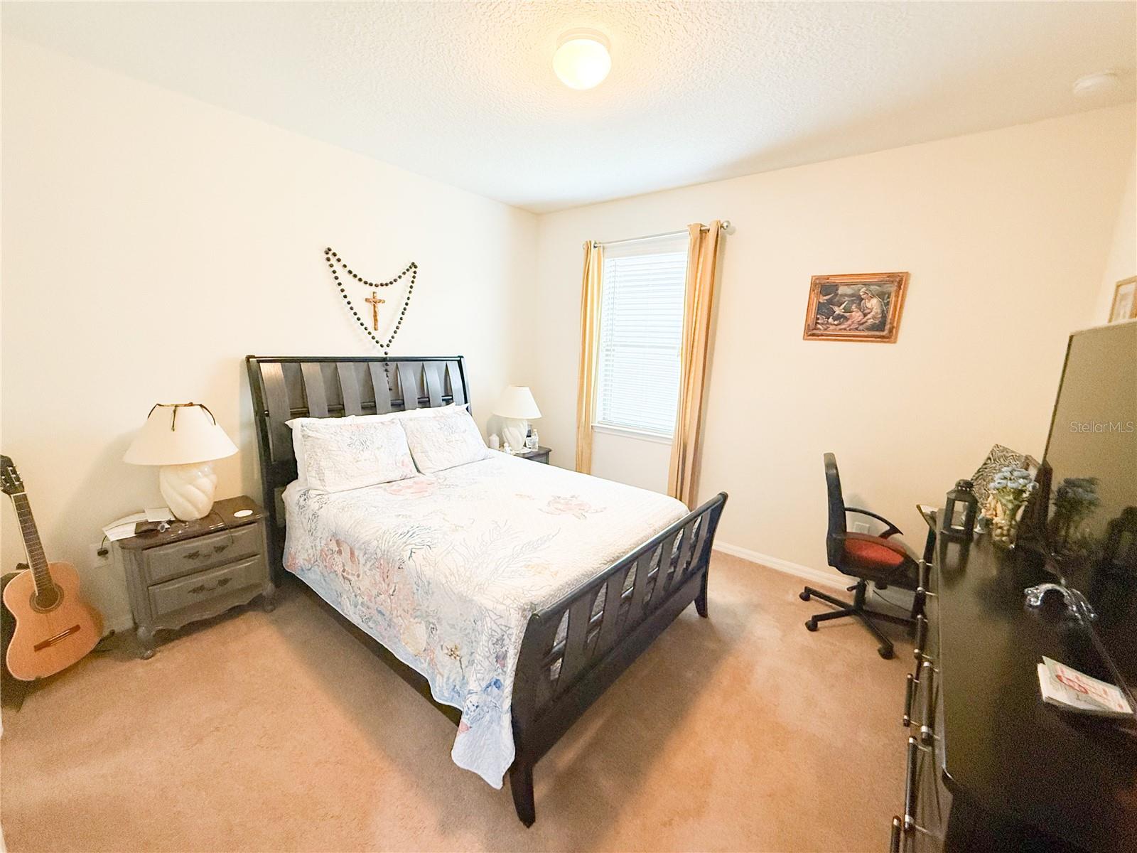 Image 17 of 26 For 8859 Hinsdale Heights Dr Drive