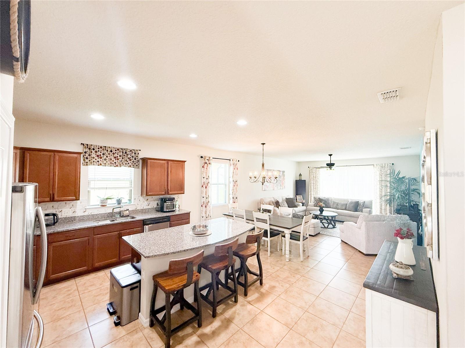 Image 3 of 26 For 8859 Hinsdale Heights Dr Drive