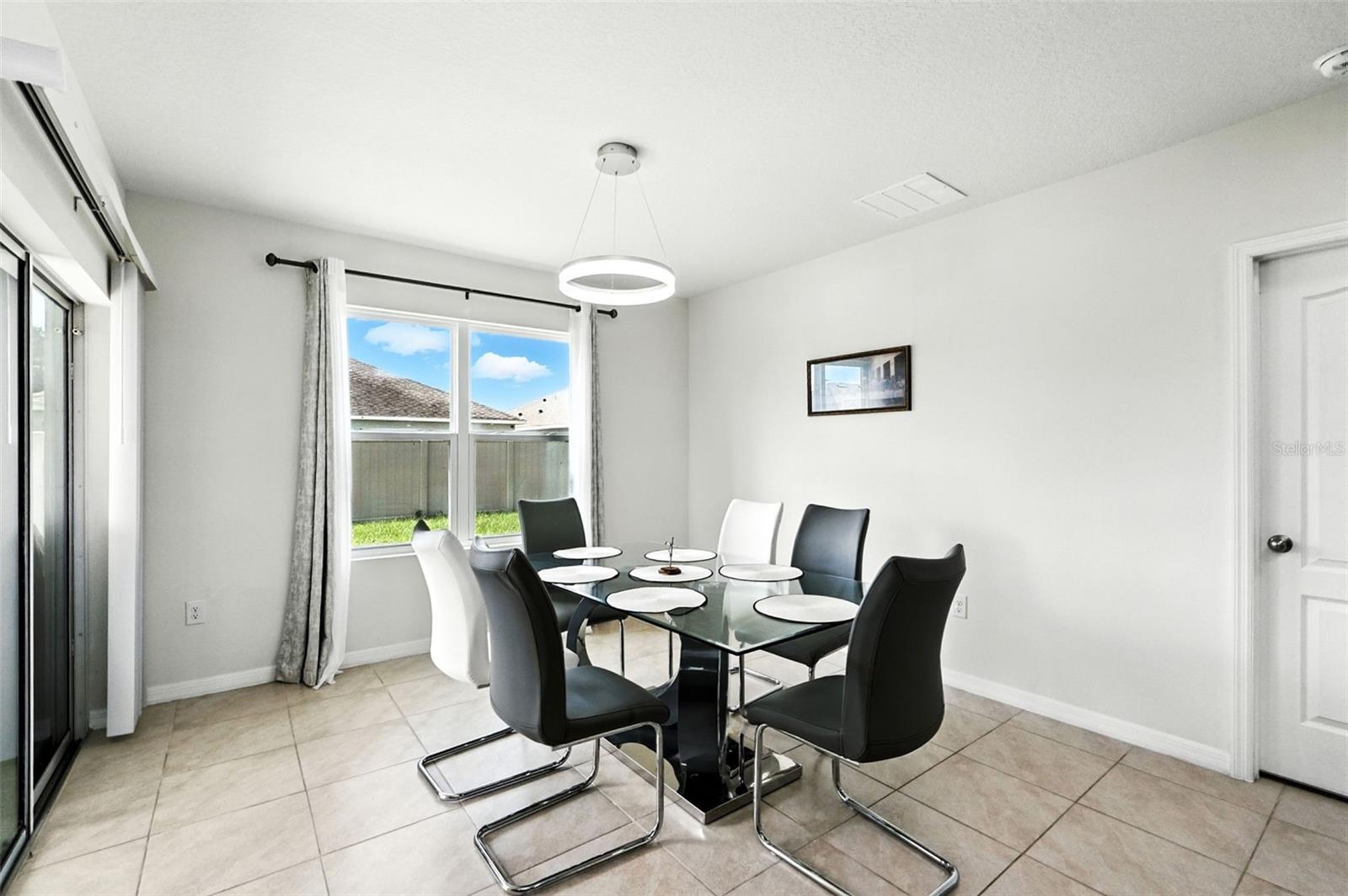 Image 15 of 34 For 5396 Hickory Downs Way