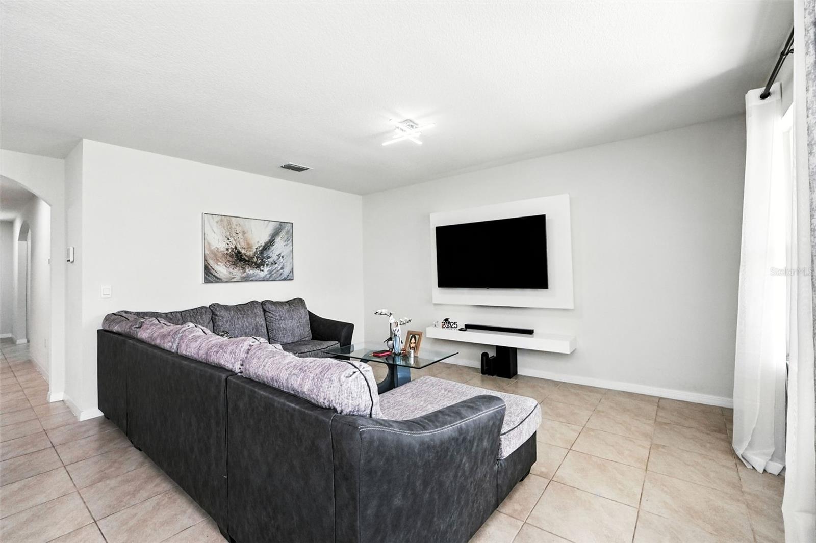 Image 17 of 34 For 5396 Hickory Downs Way