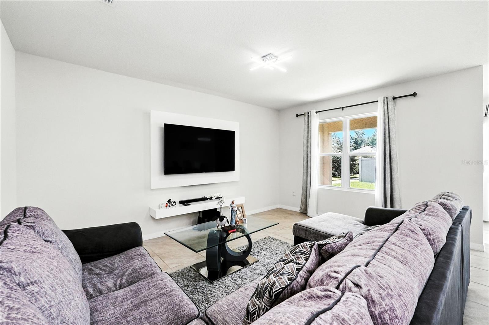 Image 18 of 34 For 5396 Hickory Downs Way