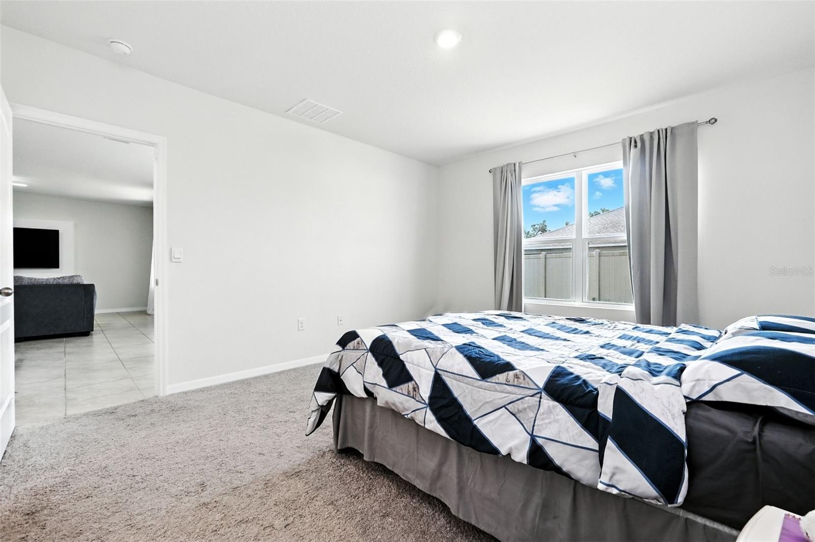 Image 22 of 34 For 5396 Hickory Downs Way