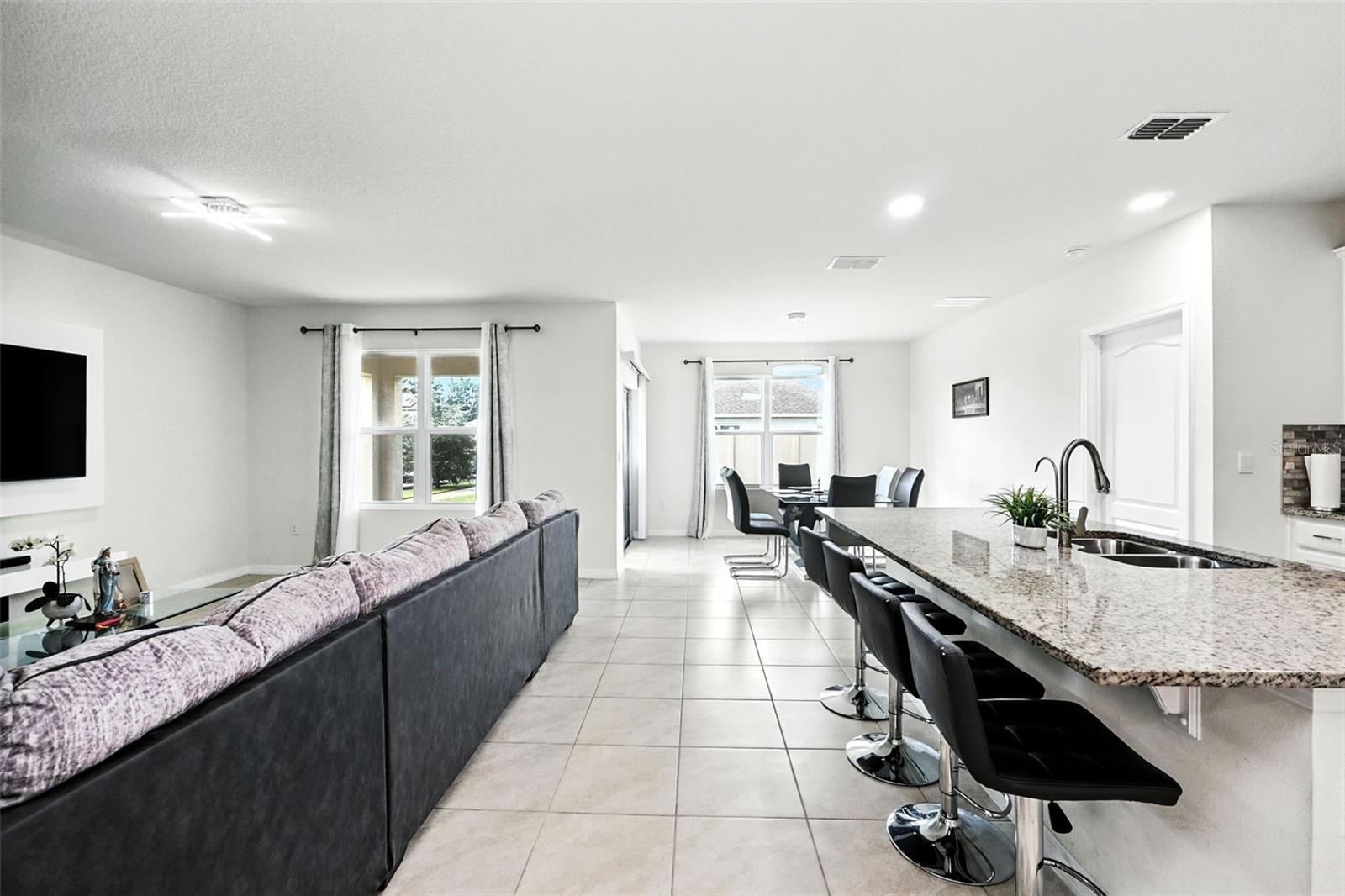 Image 6 of 34 For 5396 Hickory Downs Way