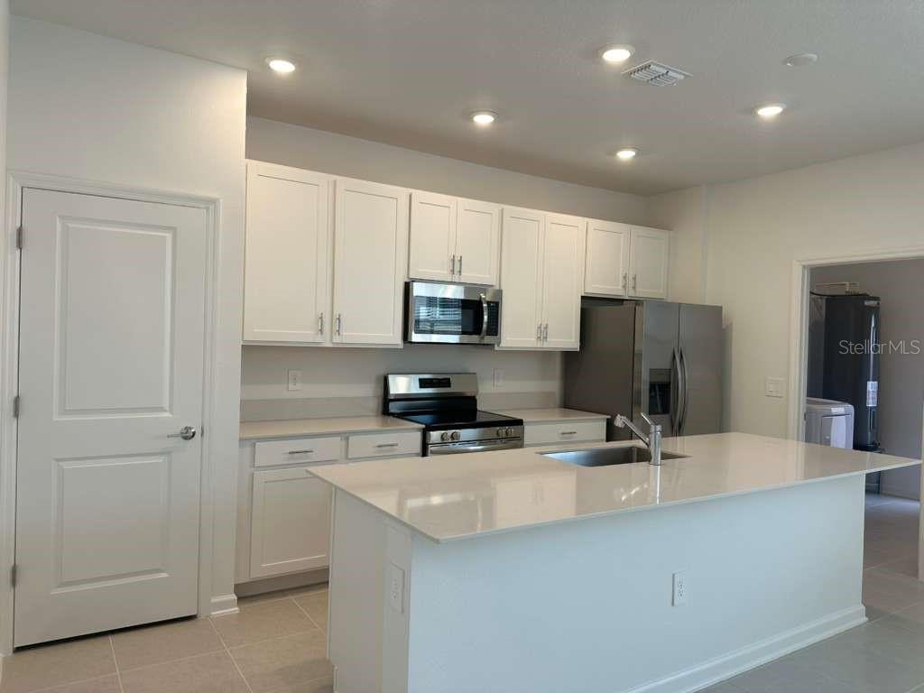 Image 3 of 37 For 1897 Fulfillment Drive