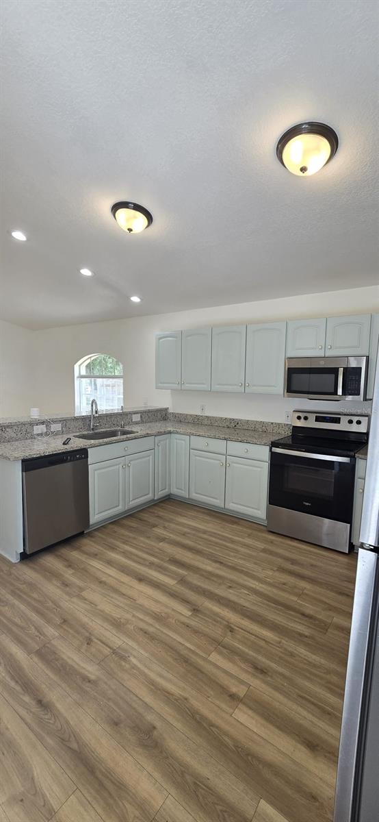Image 9 of 23 For 1025 Lake Hamilton Drive