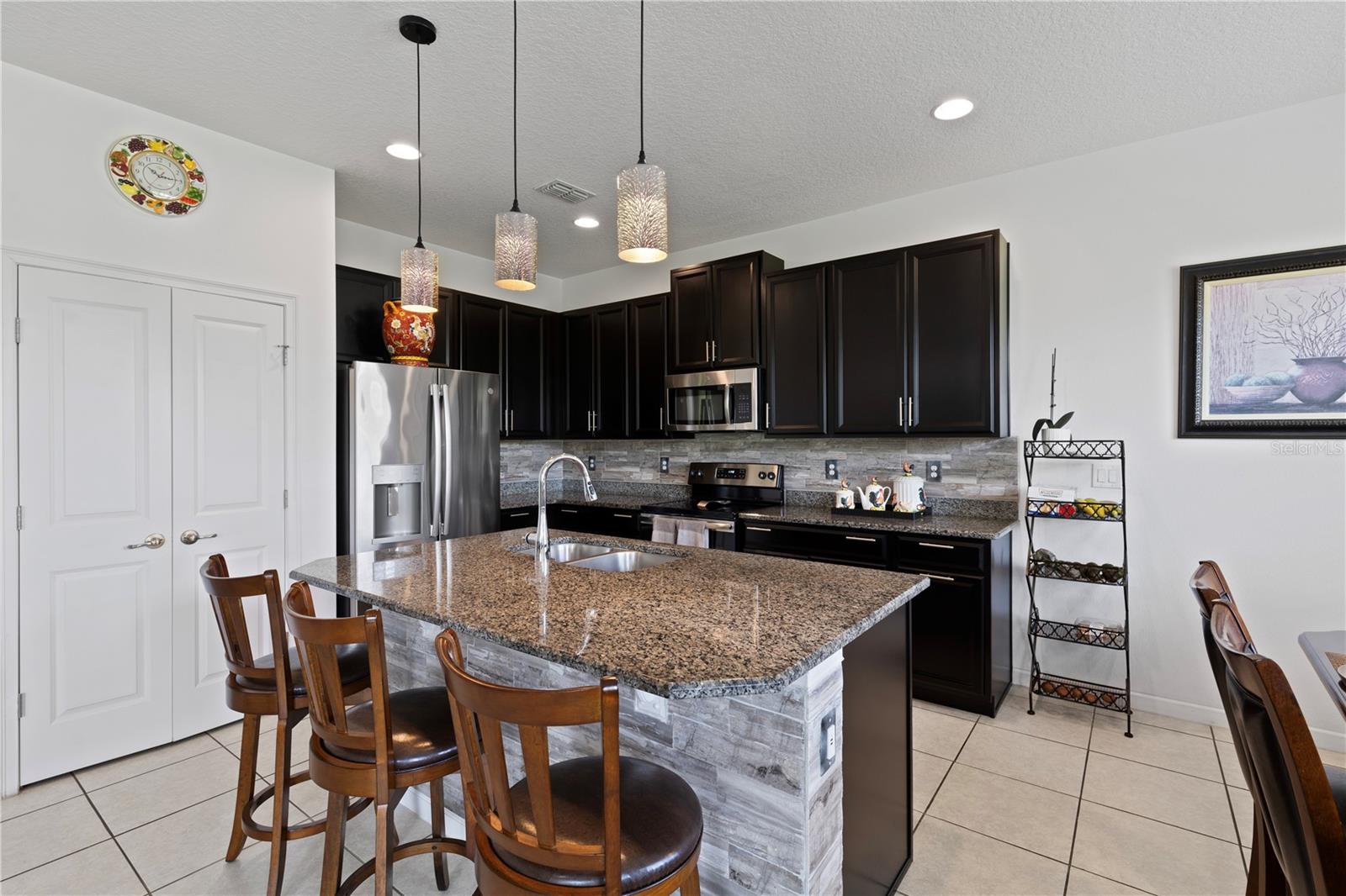 Image 14 of 57 For 240 Trinity Ridge Circle