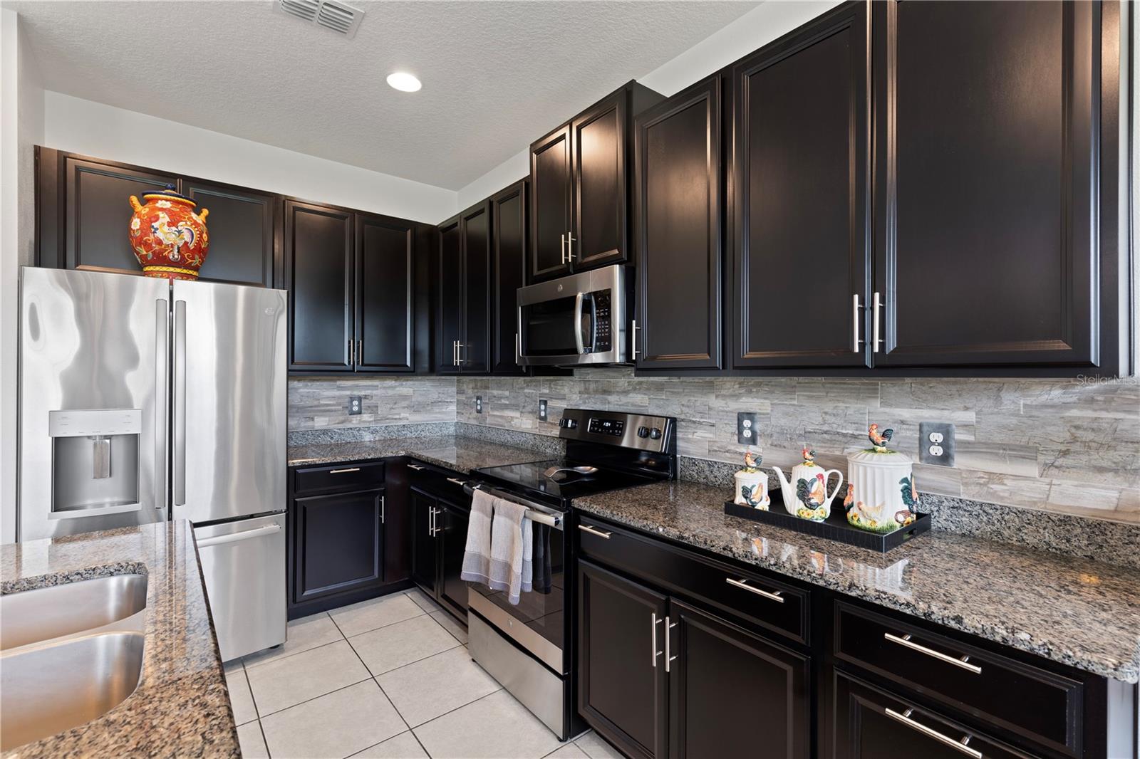 Image 20 of 57 For 240 Trinity Ridge Circle