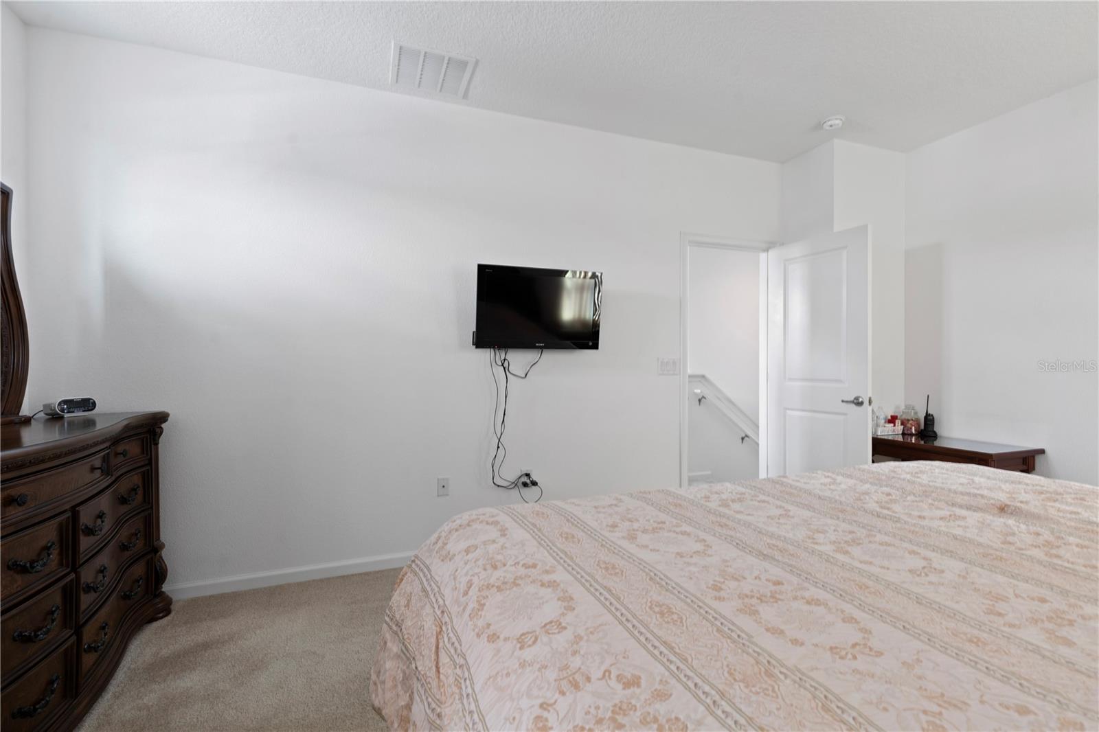 Image 37 of 57 For 240 Trinity Ridge Circle