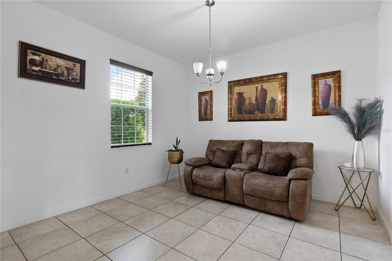 Image 6 of 57 For 240 Trinity Ridge Circle