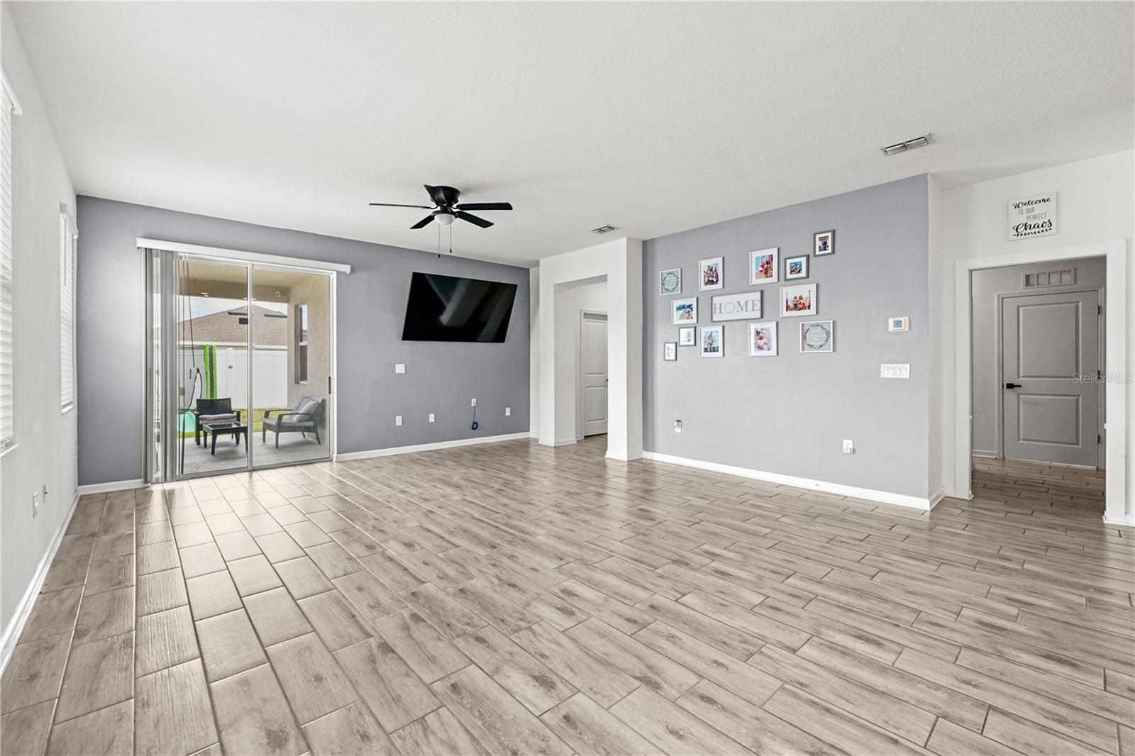 Image 11 of 34 For 840 Grant Street