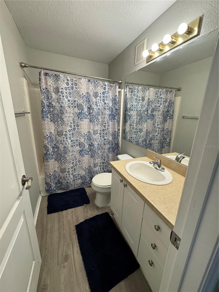 Image 18 of 19 For 3343 Kirkman Road 733