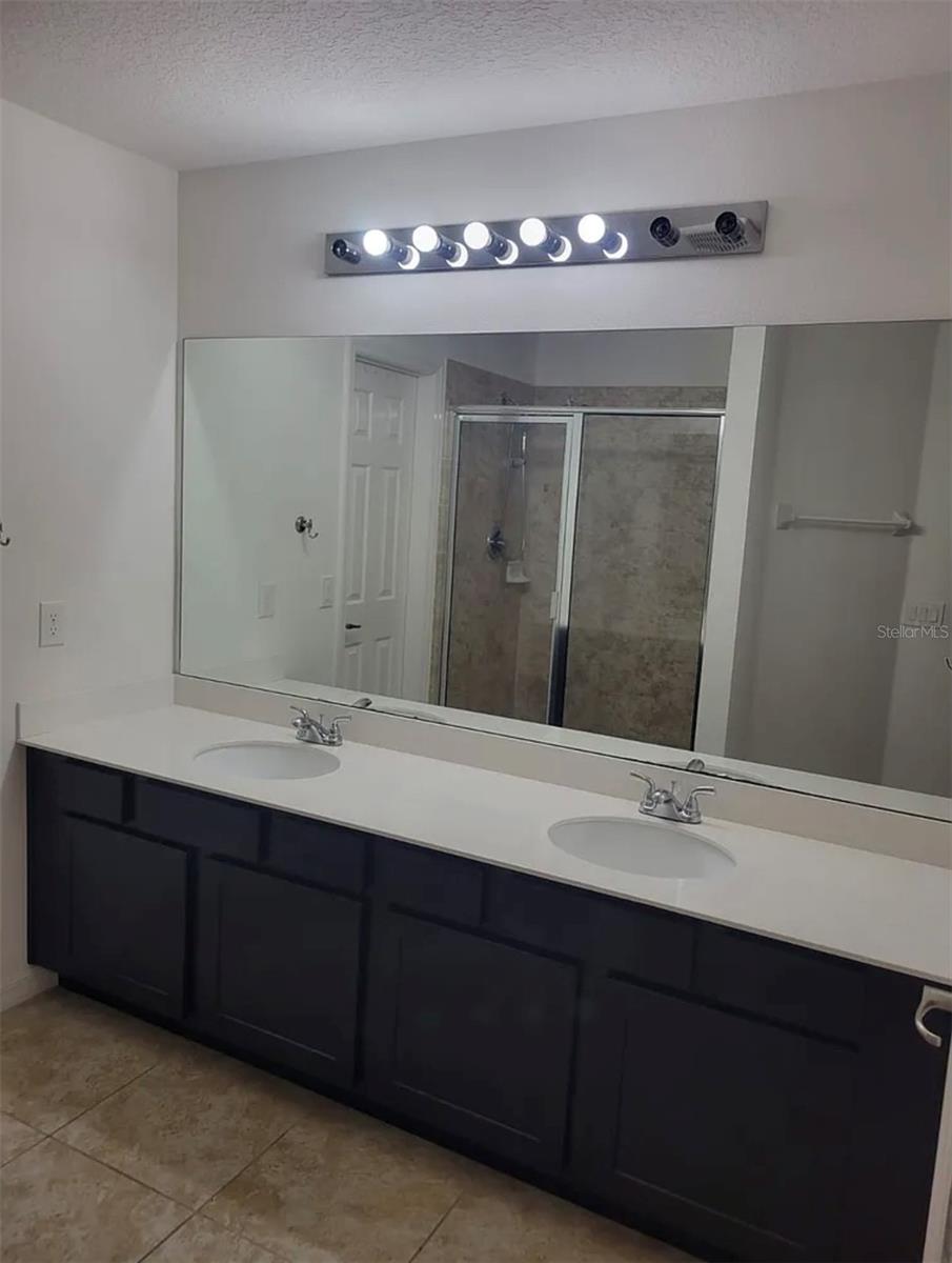 Image 8 of 19 For 2486 Seven Oaks Drive