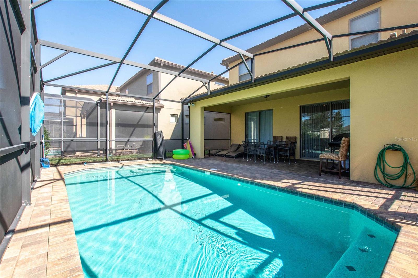 Image 25 of 71 For 9021 Rhodes Street