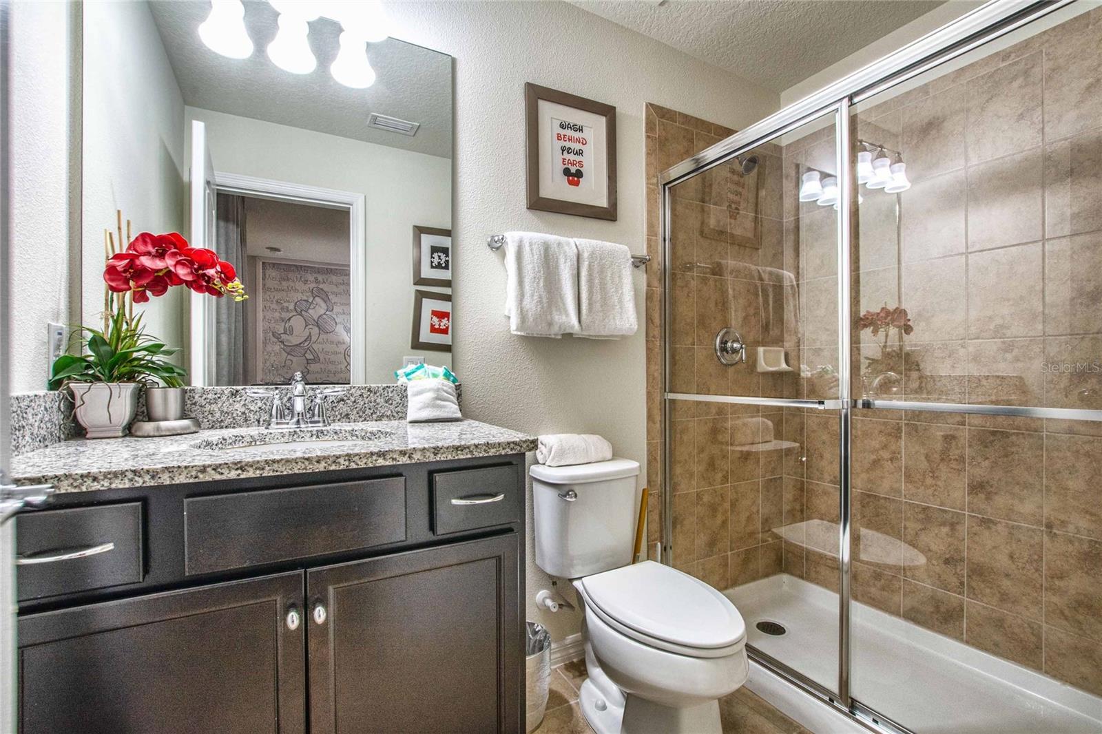 Image 31 of 71 For 9021 Rhodes Street