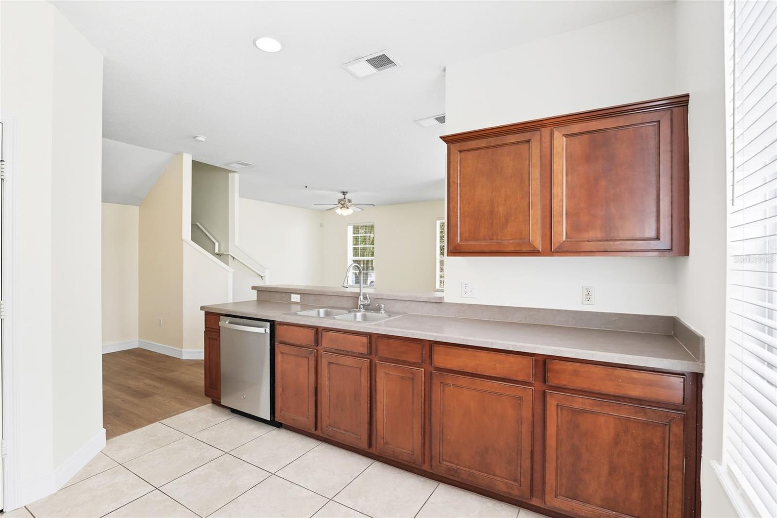 Image 18 of 35 For 7127 Red Lantern Drive 7127