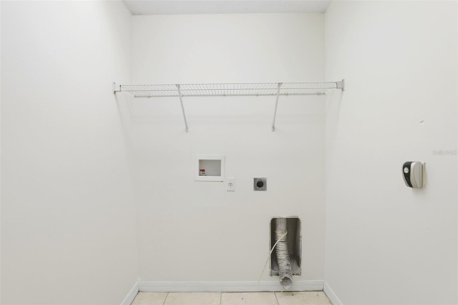Image 27 of 35 For 7127 Red Lantern Drive 7127