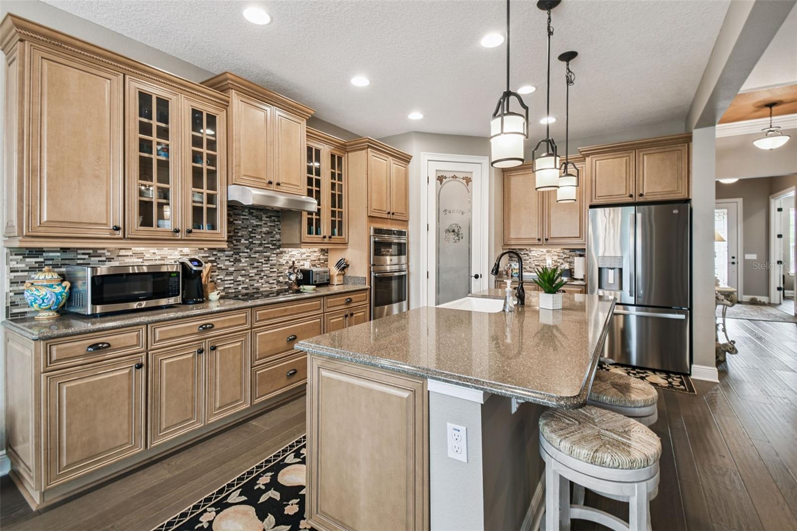 Image 11 of 65 For 519 Tapatio Lane
