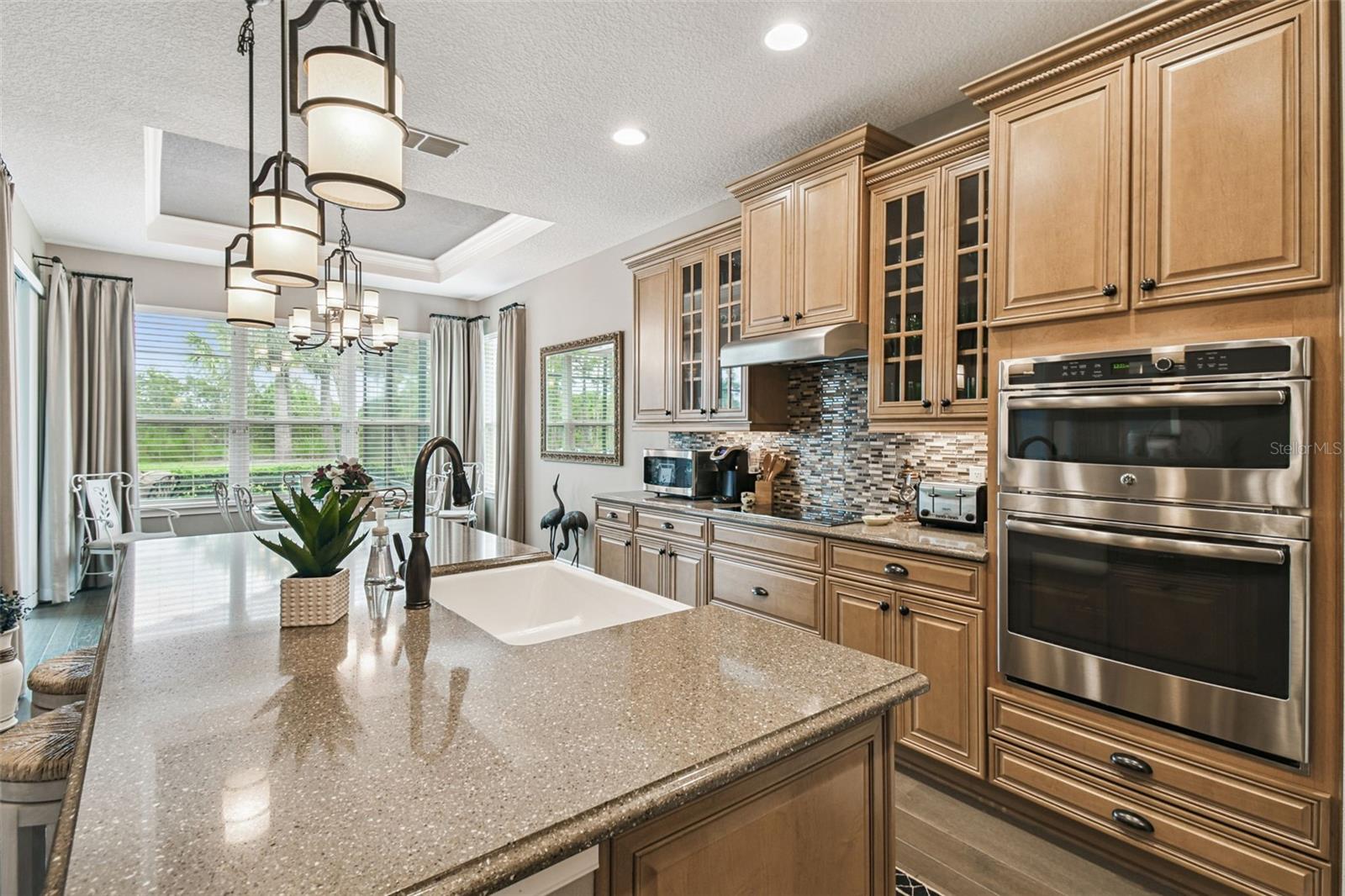 Image 13 of 65 For 519 Tapatio Lane