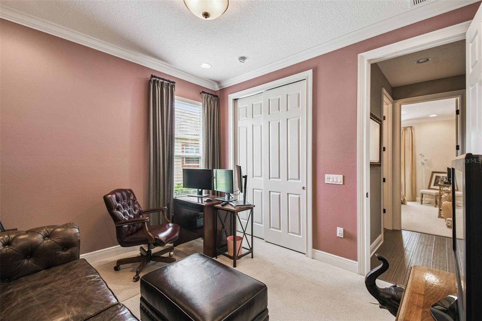 Image 33 of 65 For 519 Tapatio Lane