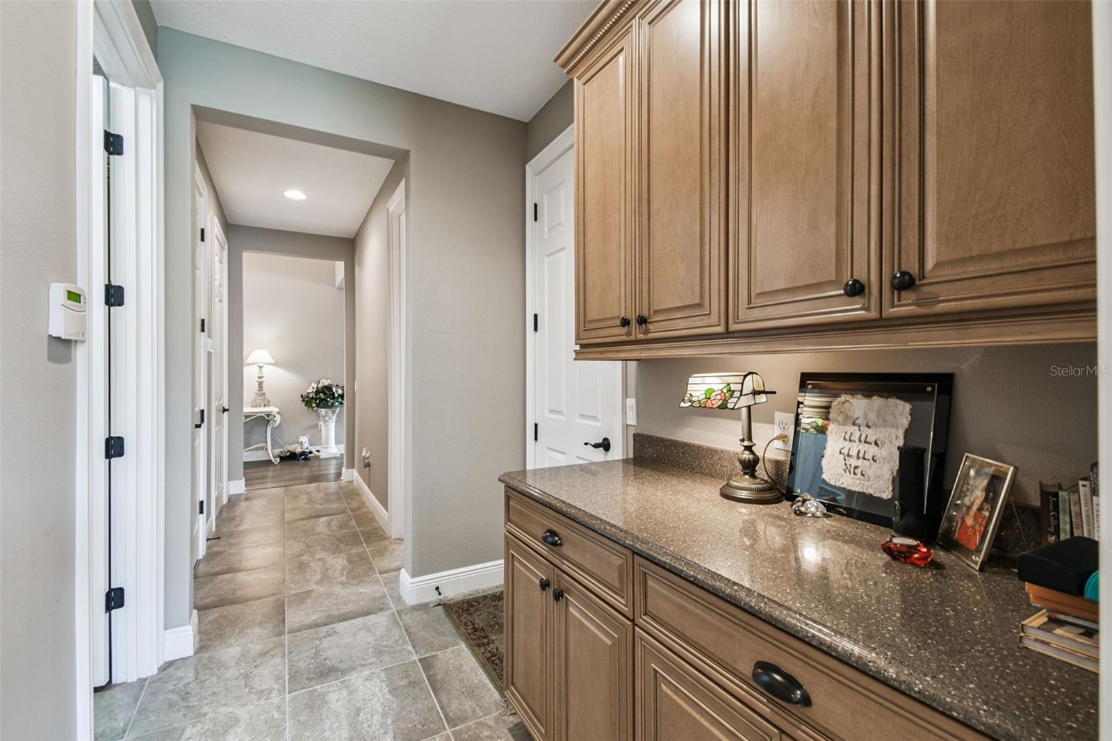 Image 35 of 65 For 519 Tapatio Lane