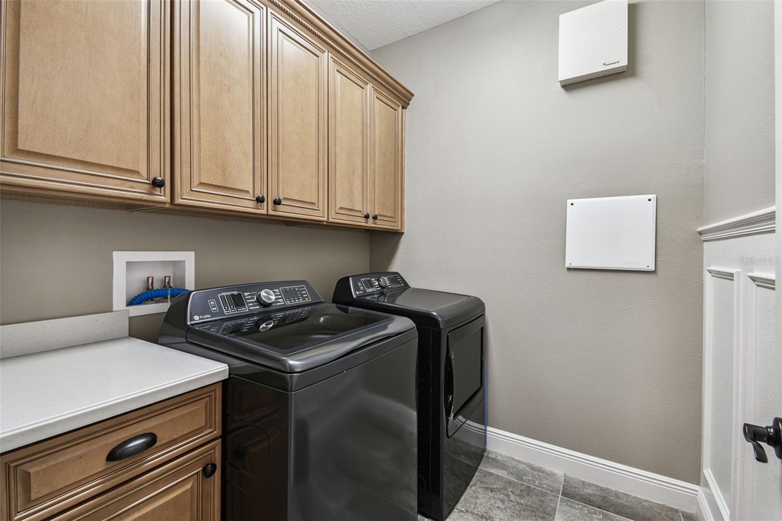 Image 40 of 65 For 519 Tapatio Lane