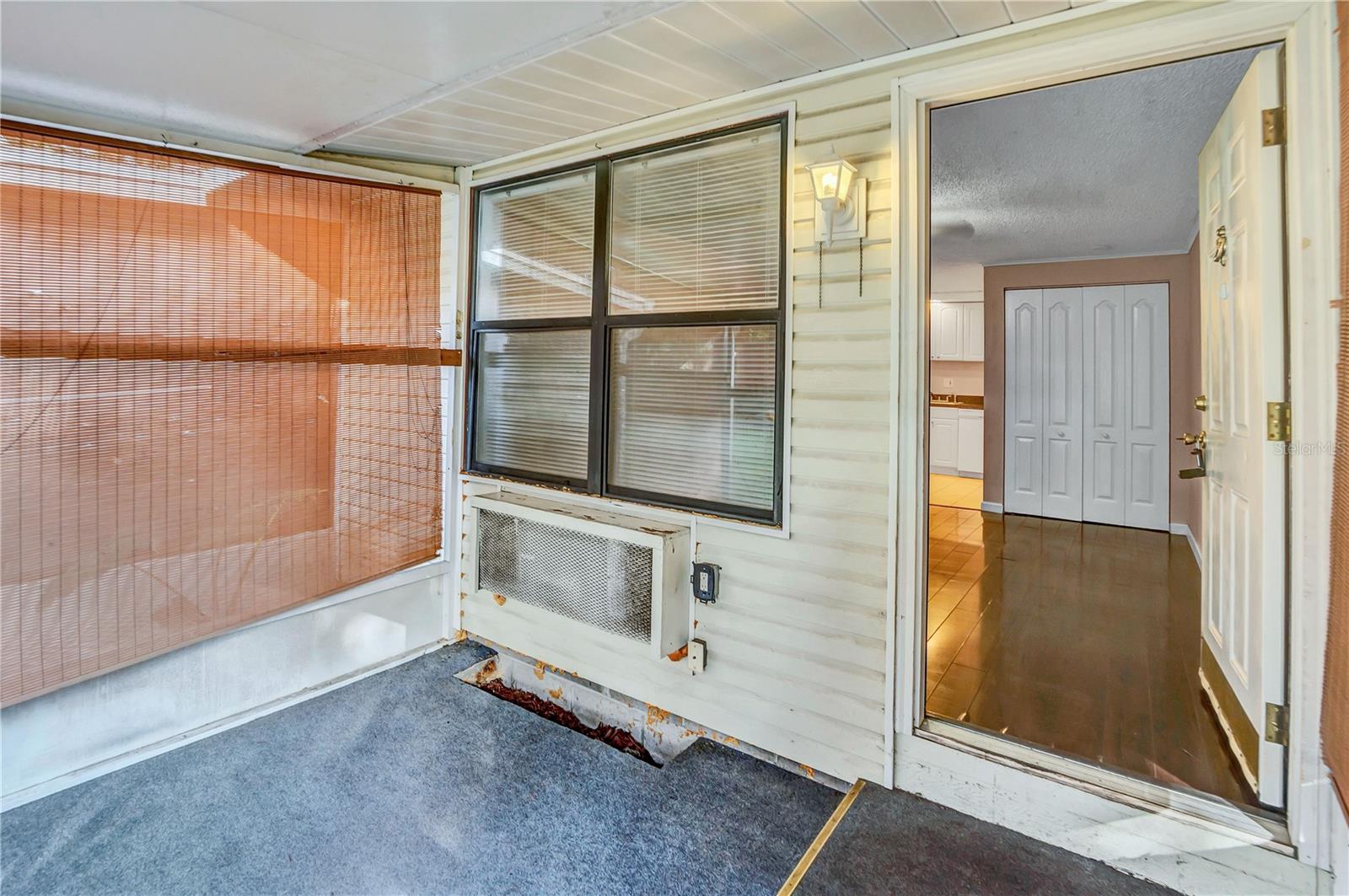 Image 9 of 11 For 4031 Michigan Street 4031