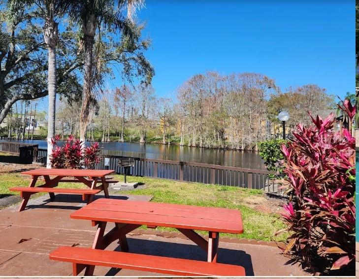 Image 8 of 10 For 5737 Gatlin Avenue 424