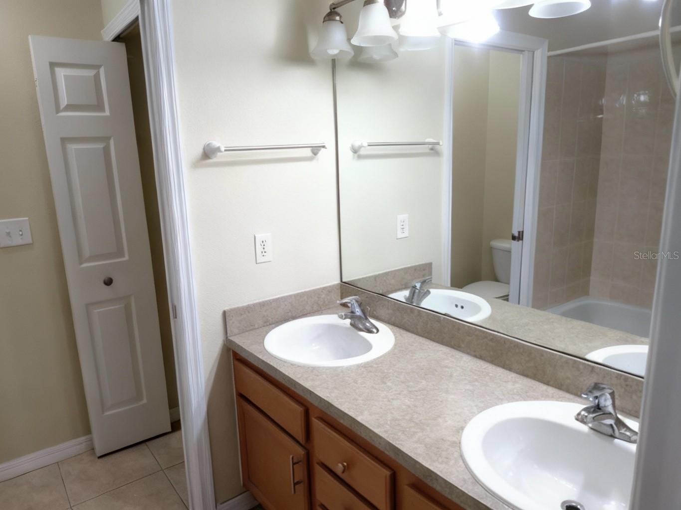 Image 13 of 17 For 703 Bobcat Court