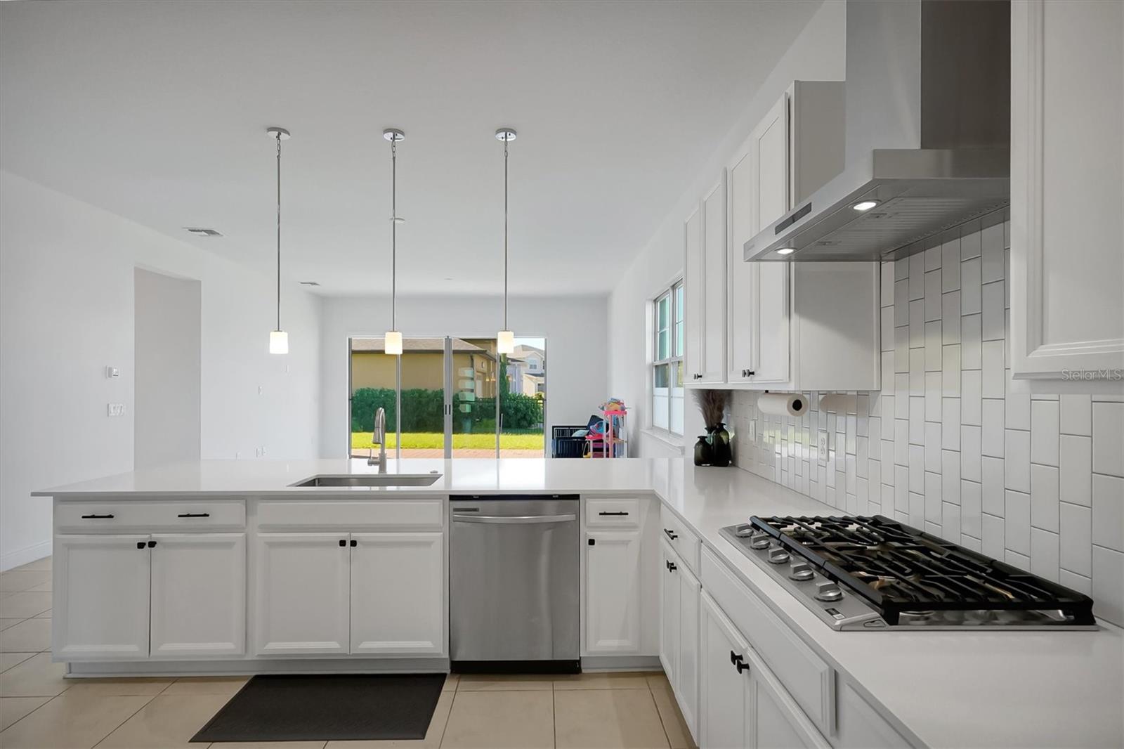 Image 13 of 59 For 5200 Myrtleleaf Court