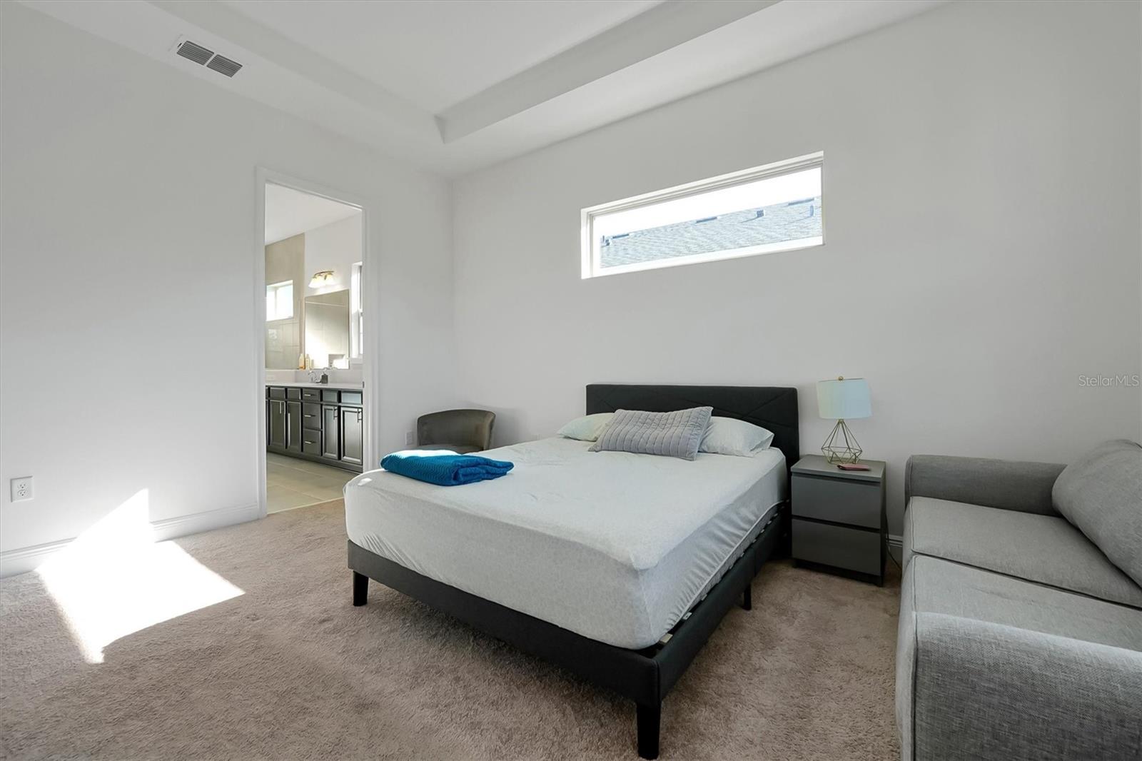 Image 18 of 59 For 5200 Myrtleleaf Court