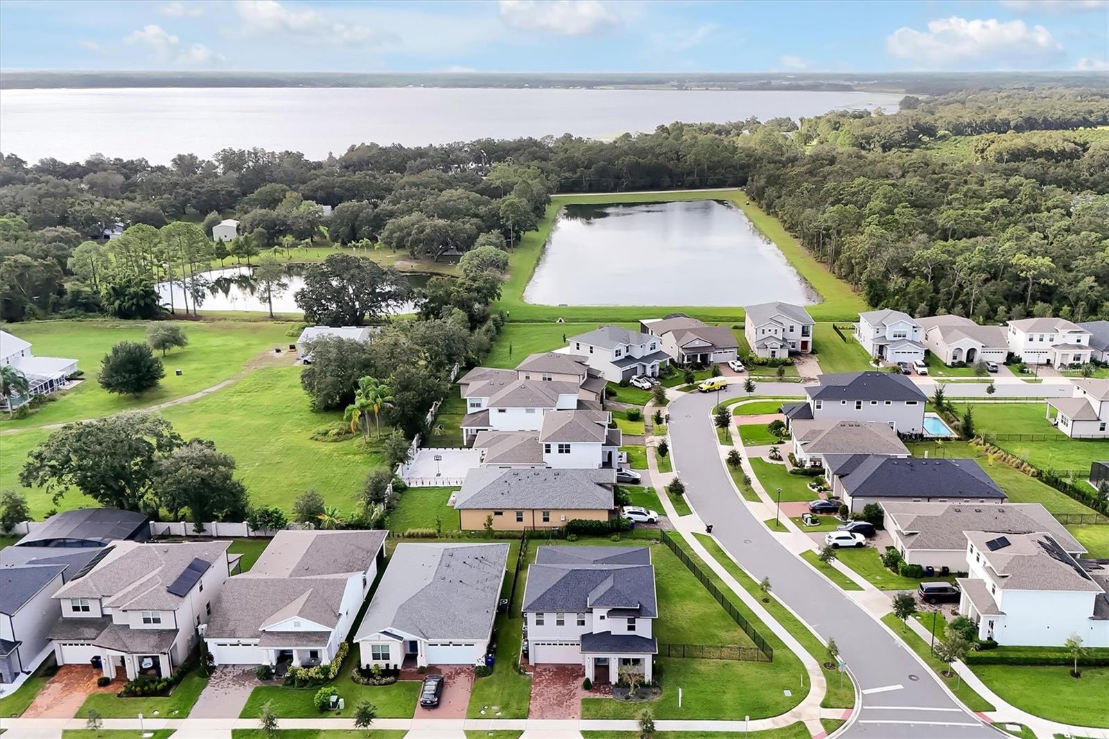 Image 48 of 59 For 5200 Myrtleleaf Court