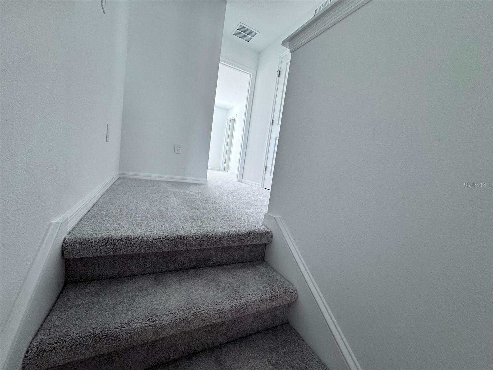 Image 3 of 11 For 2032 Viewfinder Street